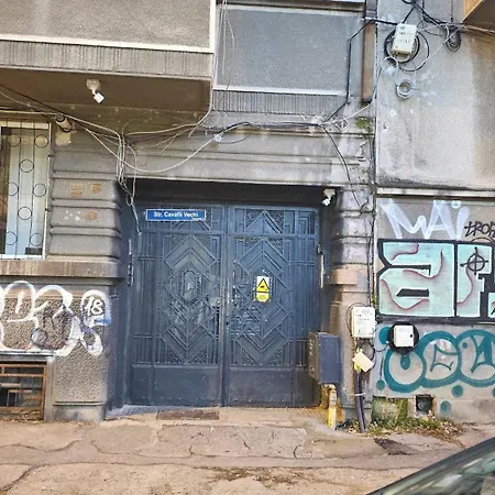 Downtown Universitate *