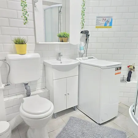 Downtown Universitate *